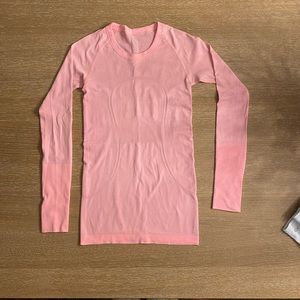 Lululemon Swiftly Tech LS Crew